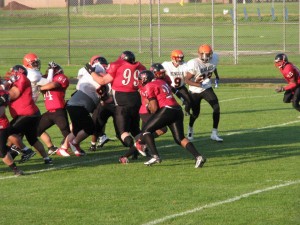 Roger (#27) played three seasons  with the Washington Cavaliers until he injured his knee during a game.