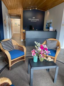 Windermere-Real-Estate-Ocean-Shores-inside-office