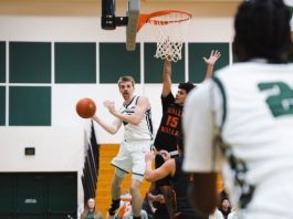 The Evergreen State College men's basketball team playing a game